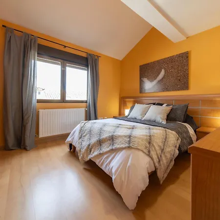 Atico Duplex En Calle Mayor * إل بورغو دي أوسما