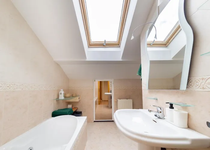 Atico Duplex En Calle Mayor * 엘부르고데오스마