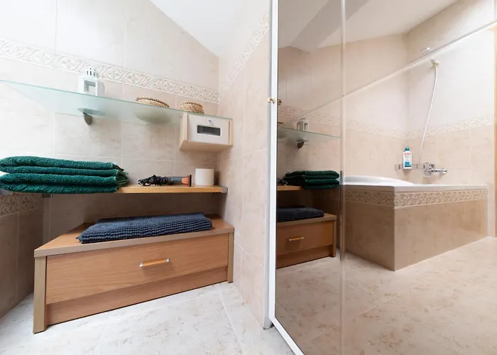 Atico Duplex En Calle Mayor 아파트 *